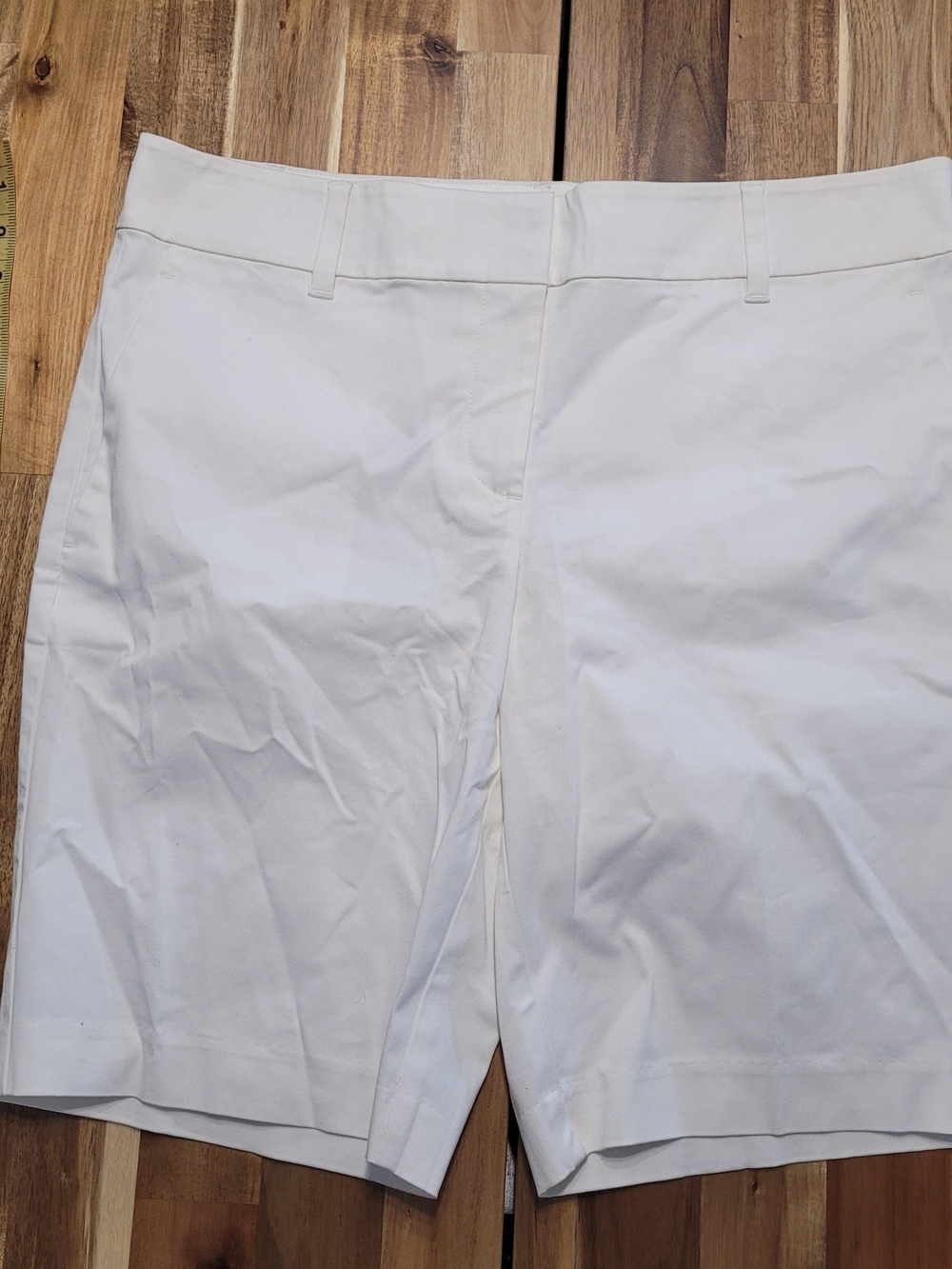 Ann Taylor White Tailored Bermuda Shorts